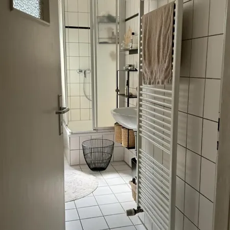 Wohlfuehlen In Optimaler Lage * Dusseldorf